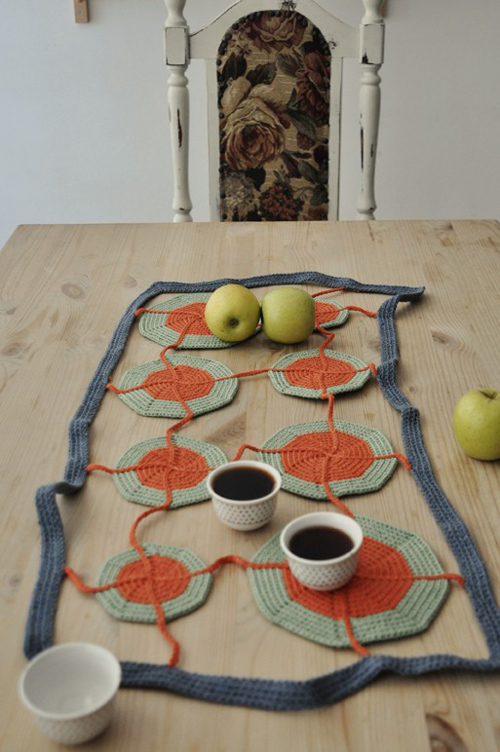 The Geometrical Cloth geometrical_cloth-2.jpg